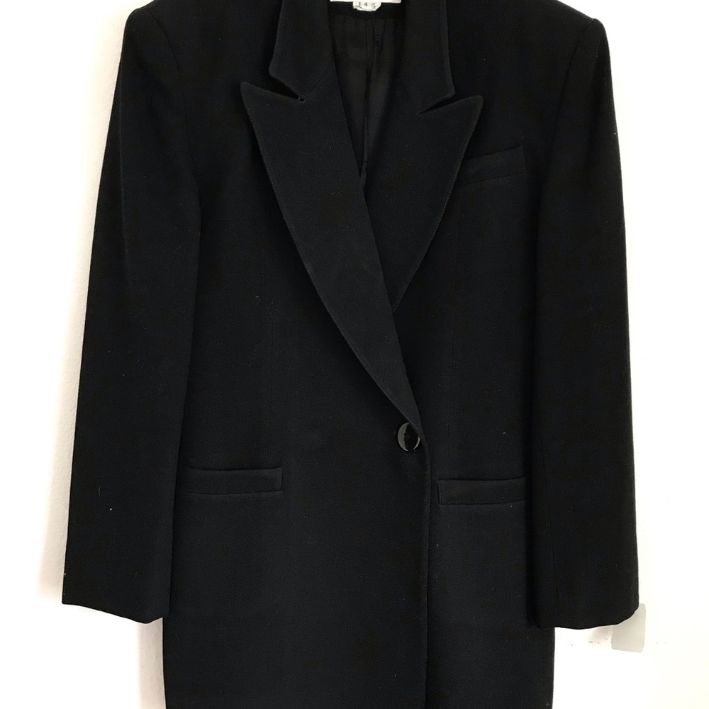 Classic Christian Dior Black Blazer